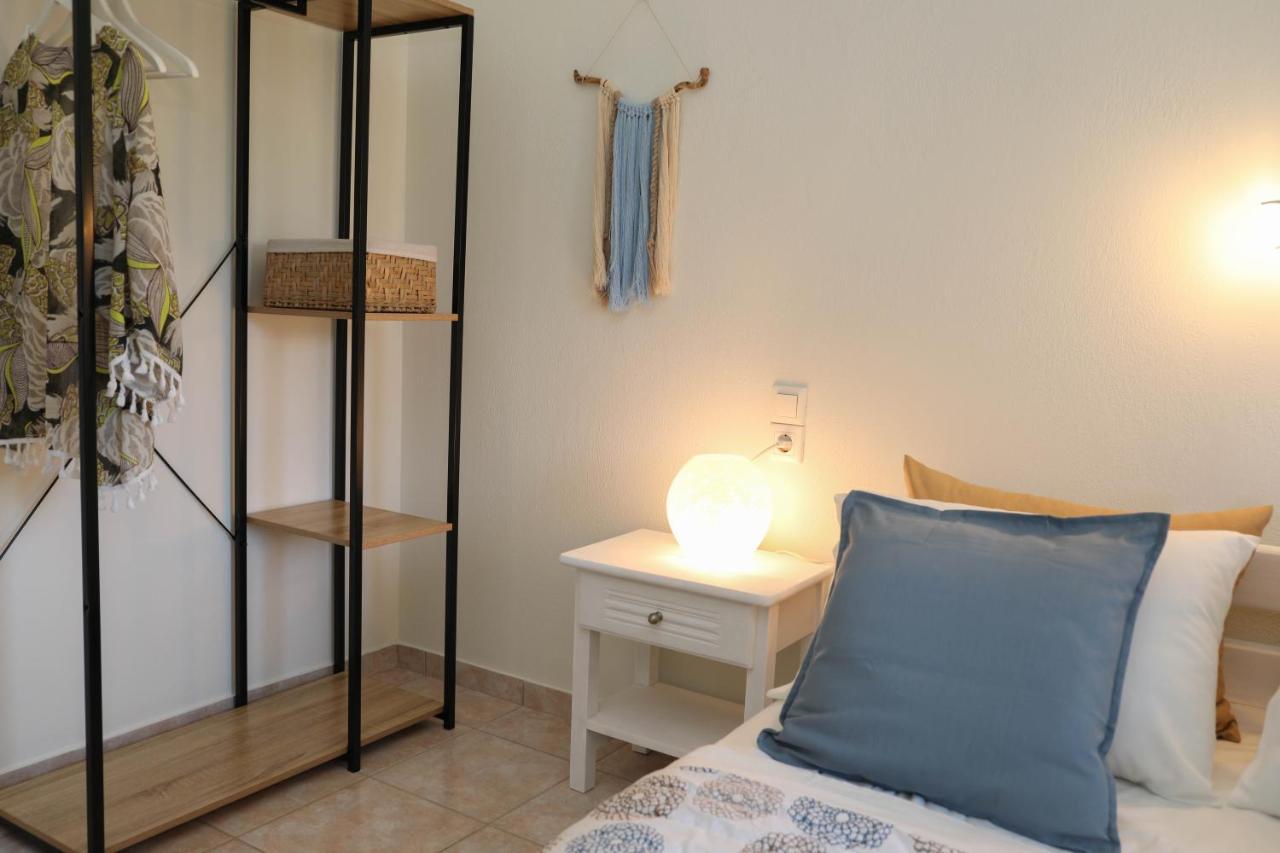 Tramontana House1 Apartment Kalivia  Екстериор снимка